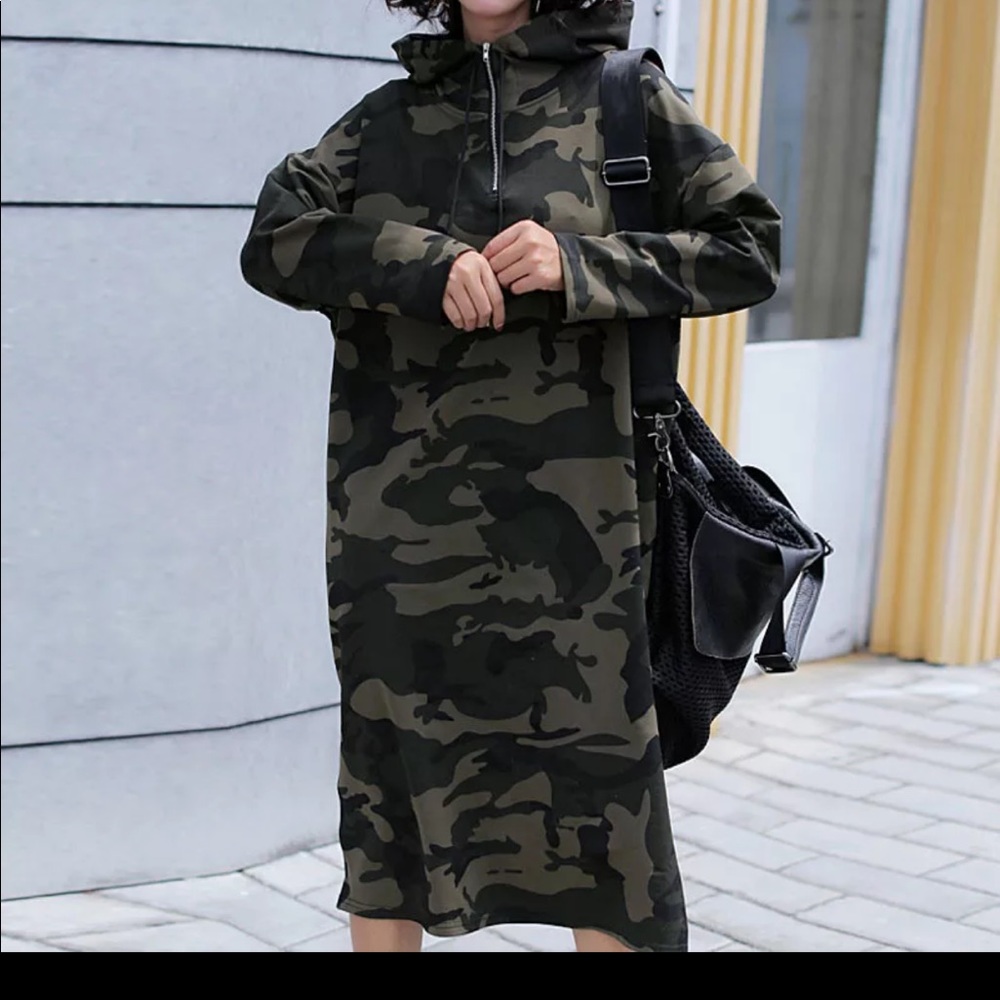 Hi low camouflage dress with 2 pockets